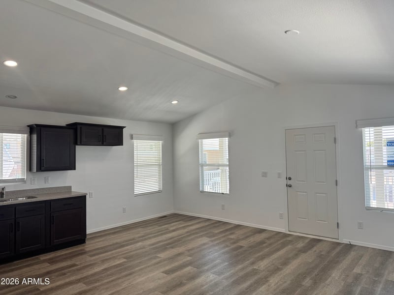 1363 Plaza Dr #11, Apache Junction, AZ 85120