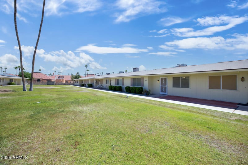 13632 Silverbell Dr, Sun City, AZ 85351