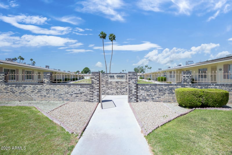 13632 Silverbell Dr, Sun City, AZ 85351