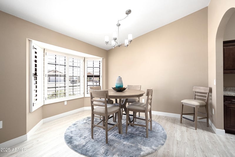 13635 Gemstone Dr, Sun City West, AZ 85375