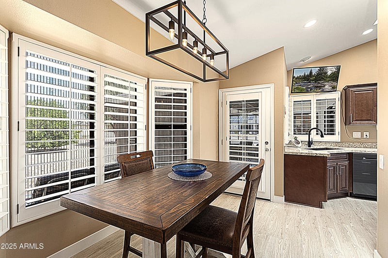 13635 Gemstone Dr, Sun City West, AZ 85375