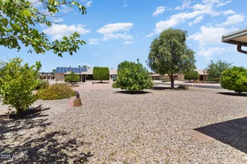 13635 Gemstone Dr, Sun City West, AZ 85375