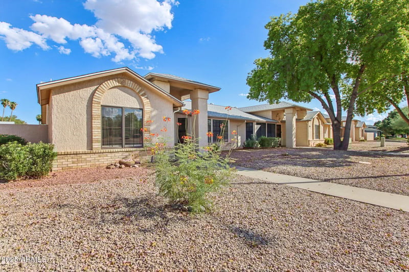 13635 Meeker Blvd, Sun City West, AZ 85375