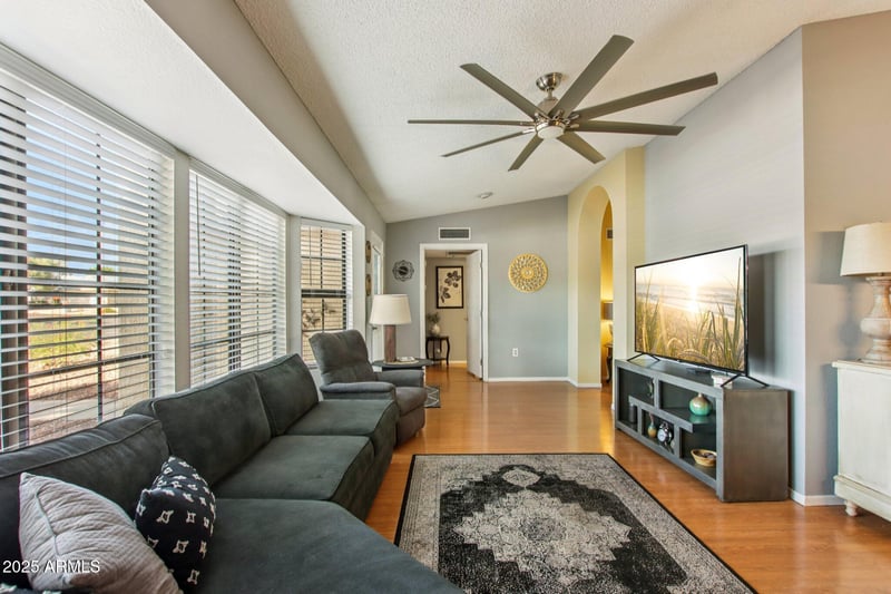 13635 Meeker Blvd, Sun City West, AZ 85375