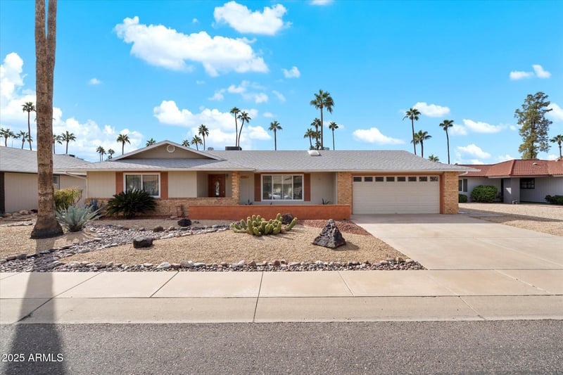 13637 Pyracantha Dr, Sun City West, AZ 85375