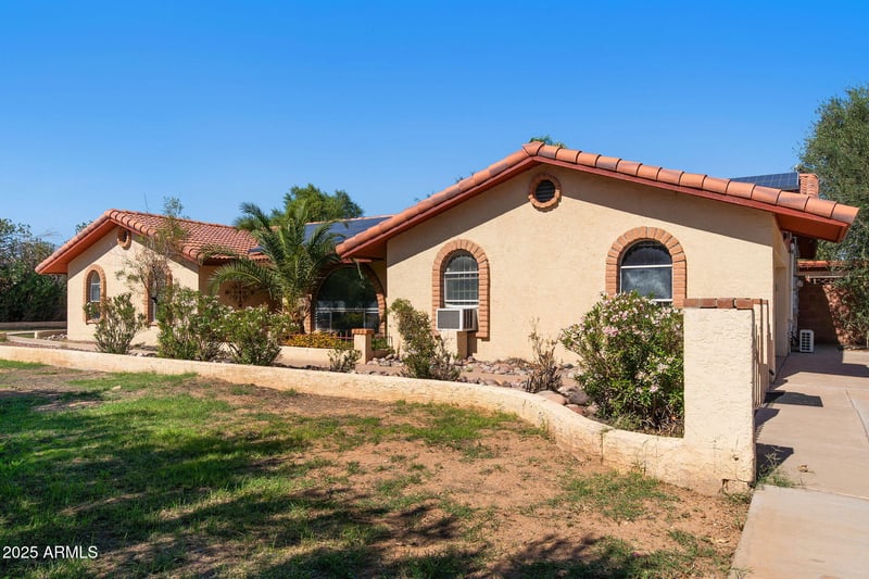 13640 Williams Field Rd, Gilbert, AZ 85295