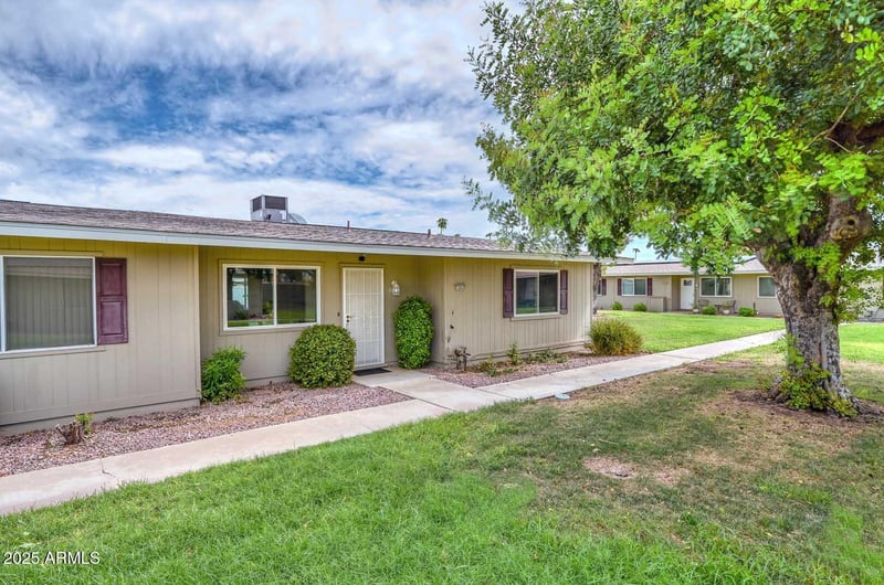 13641 111th Ave, Sun City, AZ 85351