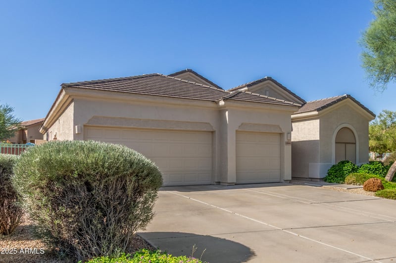 13641 Alvarado Dr, Goodyear, AZ 85395