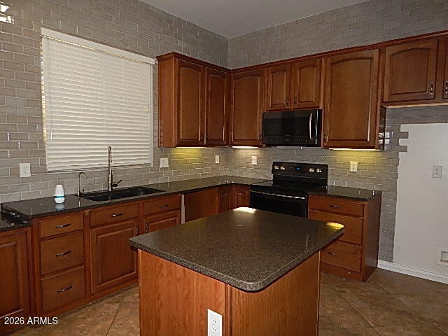 13641 S 180th Ave, Goodyear, AZ 85338