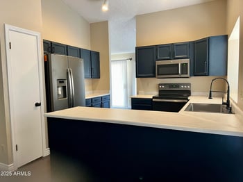 13643 36th Way, Phoenix, AZ 85044
