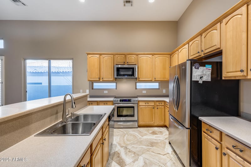 13648 E Shaw Butte Dr, Scottsdale, AZ 85259