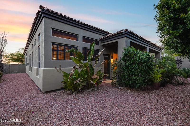 13648 E Shaw Butte Dr, Scottsdale, AZ 85259