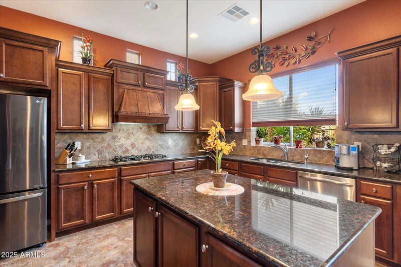 13648 Jesse Red Dr, Peoria, AZ 85383