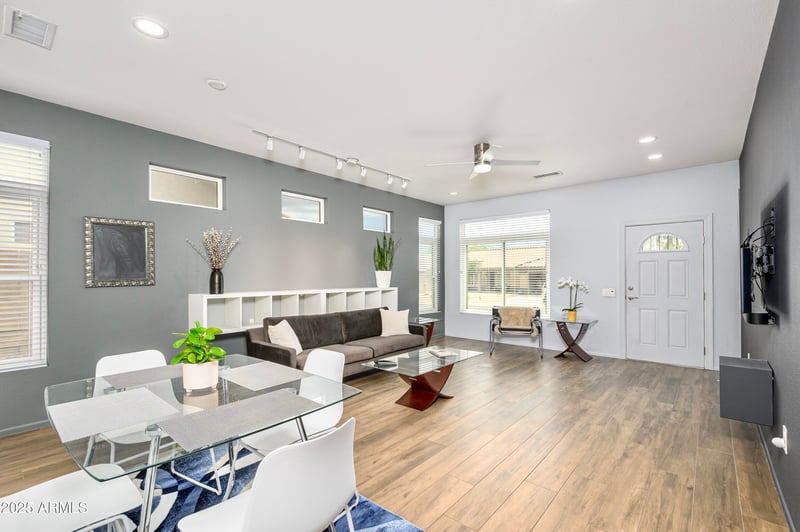 13648 Utica Dr, Sun City West, AZ 85375