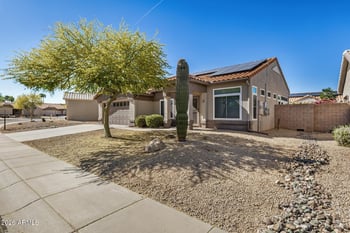 13648 Utica Dr, Sun City West, AZ 85375