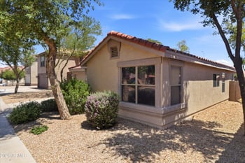 1365 Wagon Wheel Ct, Chandler, AZ 85286
