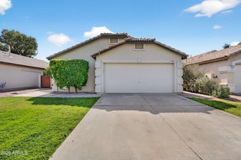 1365 Vaughn Ave, Gilbert, AZ 85233