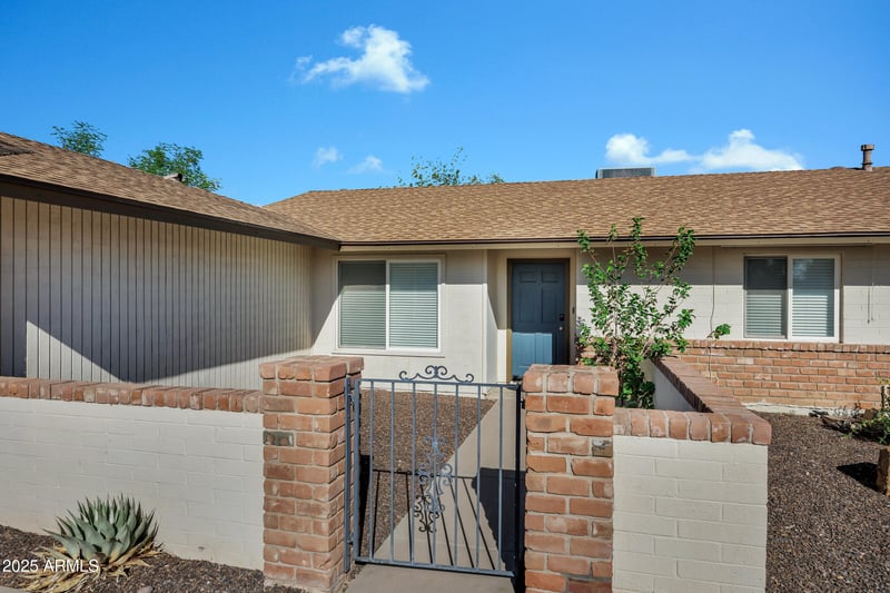 13657 21st Ave, Phoenix, AZ 85029