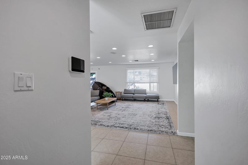 13657 21st Ave, Phoenix, AZ 85029