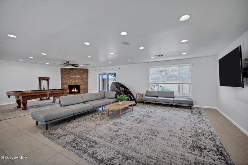 13657 21st Ave, Phoenix, AZ 85029