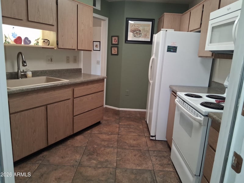 13663 N 109th Ave, Sun City, AZ 85351