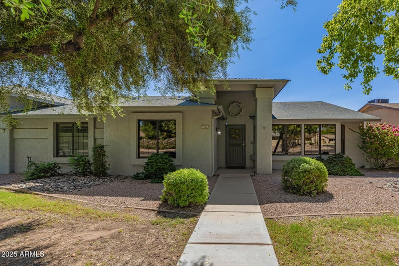 13667 Meeker Blvd, Sun City West, AZ 85375