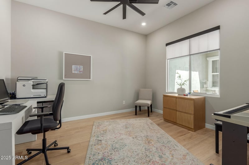 13668 Hackamore Dr, Peoria, AZ 85383