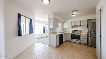 13669 Newcastle Dr, Sun, AZ 85351