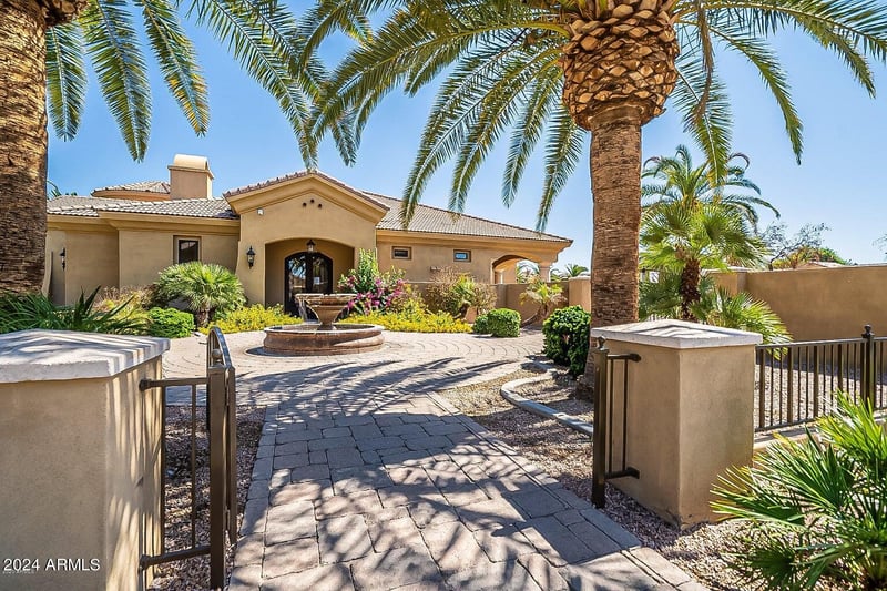 1367 Country Club Dr #1118, Mesa, AZ 85210