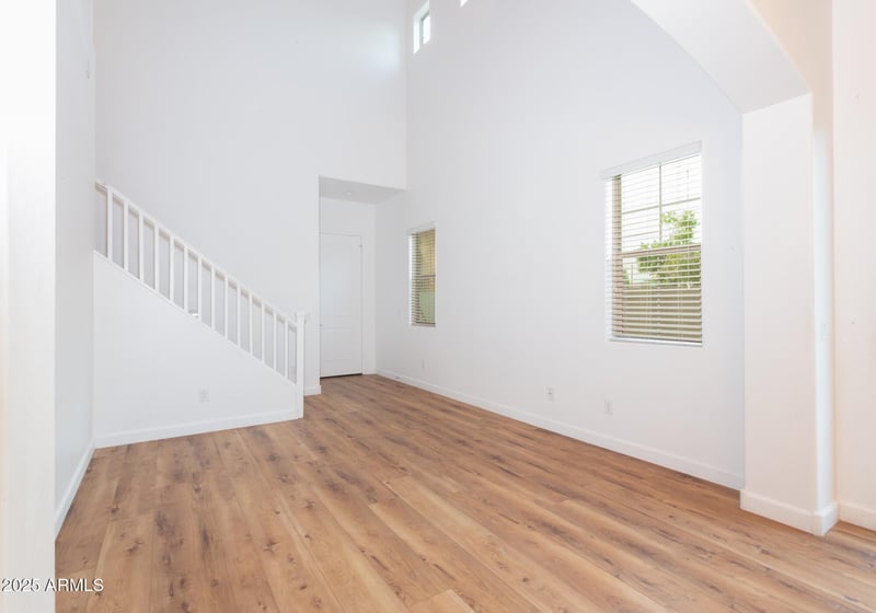 1367 Country Club Dr #1156, Mesa, AZ 85210