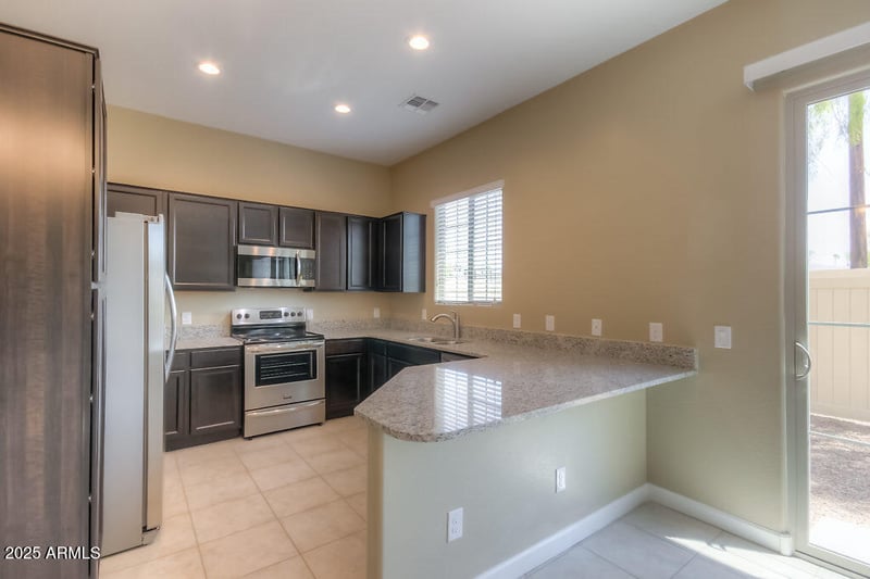 1367 Country Club Dr #1200, Mesa, AZ 85210