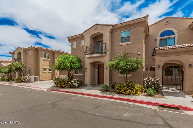 1367 Country Club Dr #1327, Mesa, AZ 85210