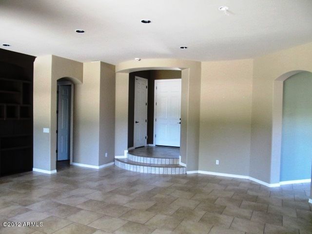1367 E Clark Dr, Gilbert, AZ 85297