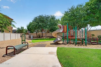 1367 Country Club Dr #1056, Mesa, AZ 85210