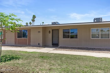 13671 111th Ave, Sun City, AZ 85351