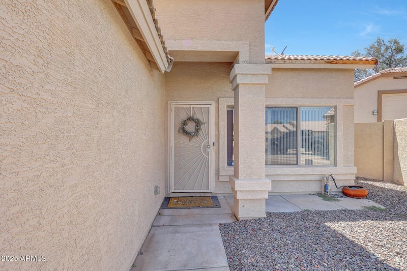 13676 73rd Dr, Peoria, AZ 85381