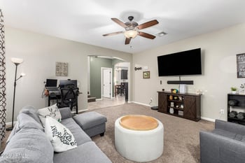 1368 Ponderosa Dr, Gilbert, AZ 85296