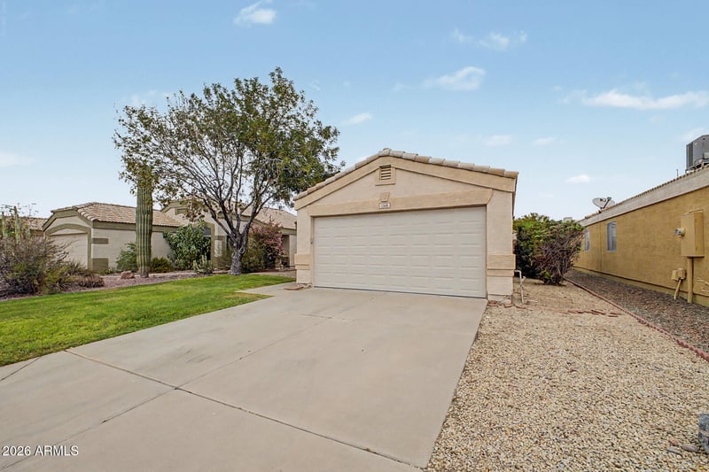 1368 18th Ave, Apache Junction, AZ 85120