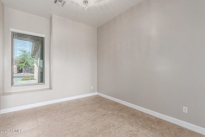 13681 Holly St, Goodyear, AZ 85395