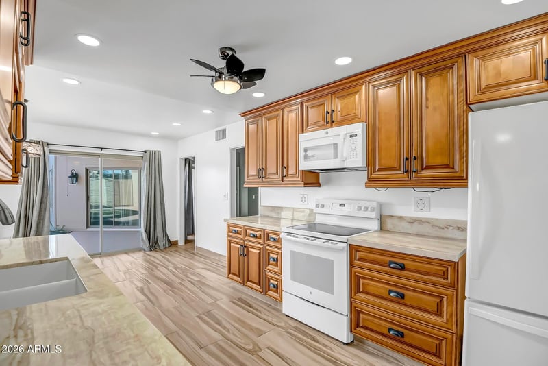 13685 N 108th Dr, Sun City, AZ 85351