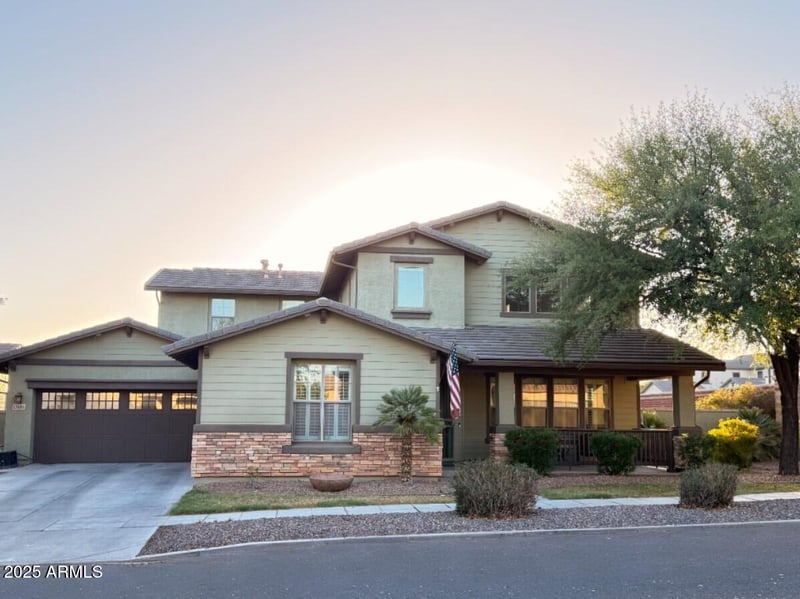 13686 151st Dr, Surprise, AZ 85379