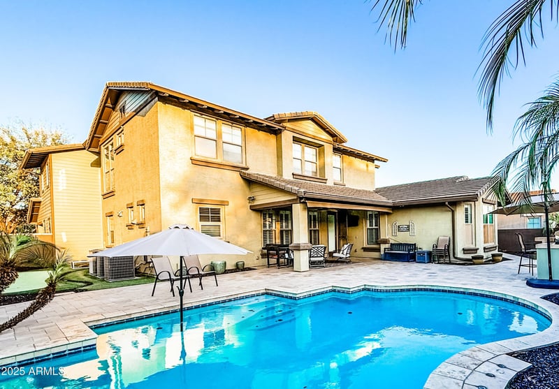 13686 151st Dr, Surprise, AZ 85379
