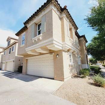 1369 Sabino Dr, Gilbert, AZ 85296