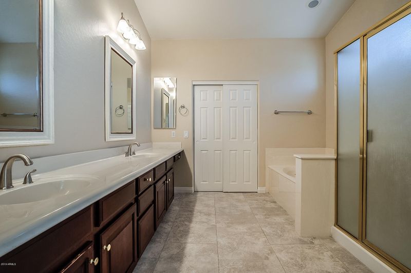 13694 W Monte Vista Rd, Goodyear, AZ 85395