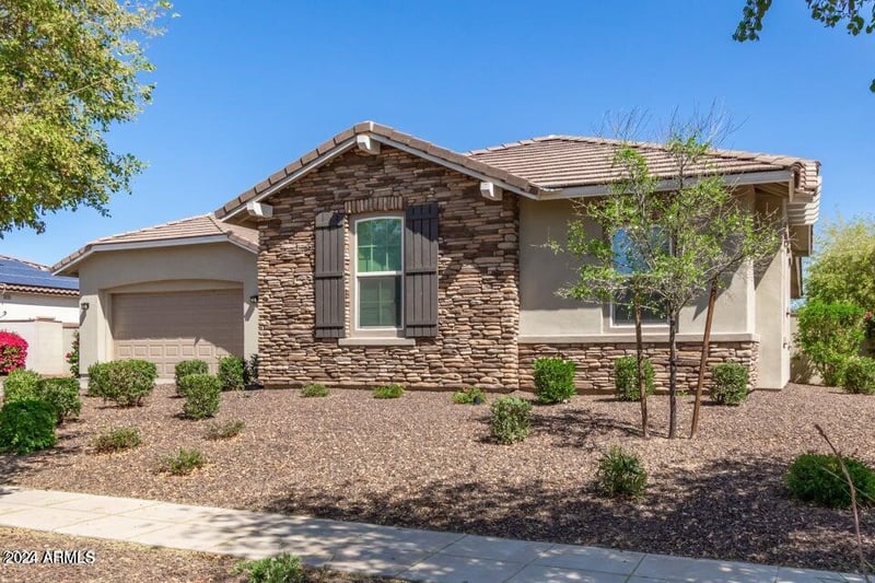 13695 148th Dr, Surprise, AZ 85379