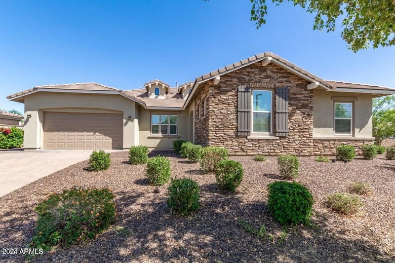 13695 148th Dr, Surprise, AZ 85379