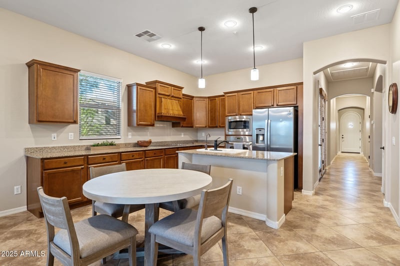 13695 Jesse Red Dr, Peoria, AZ 85383