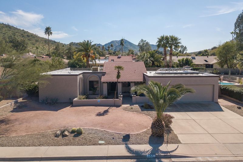 137 E Surrey Ave, Phoenix, AZ 85022