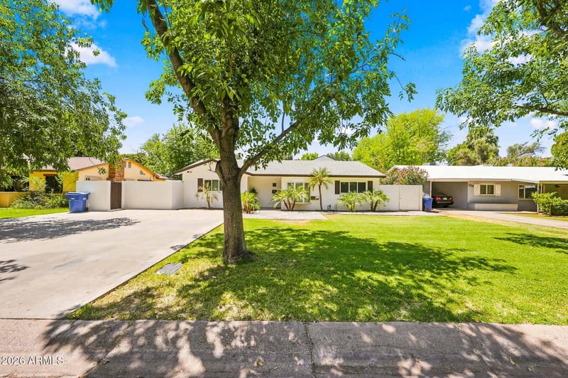 137 E Vista Del Cerro Dr, Tempe, AZ 85281