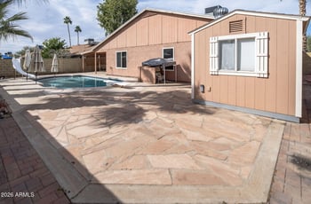 137 Michelle Dr, Phoenix, AZ 85023